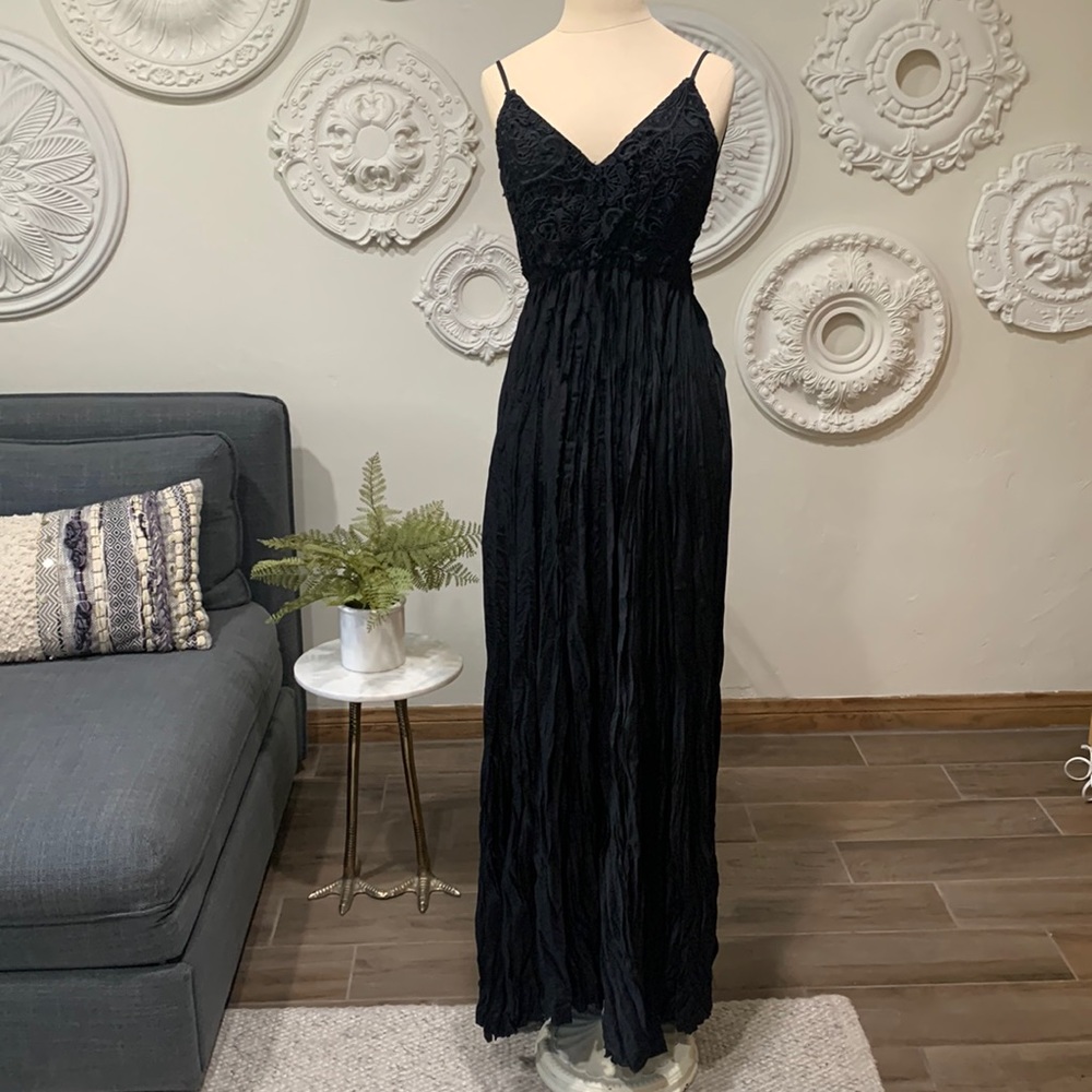 Long black elegant dress